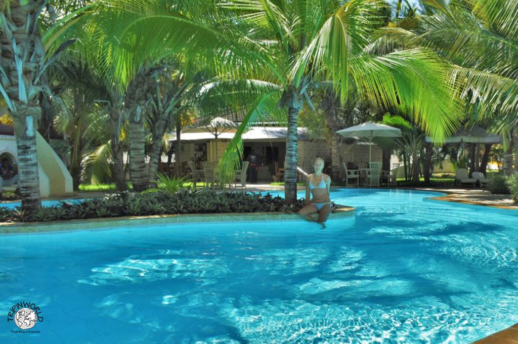 lofta resort diani beach piscina