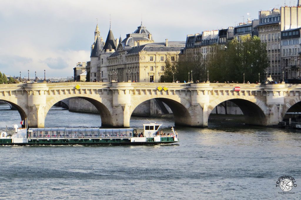parigi guida turistica ponte sulla senna