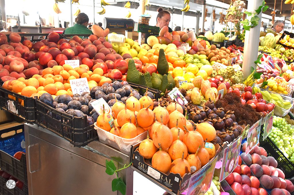 cose da vedere a porto mercado do bolhao frutta