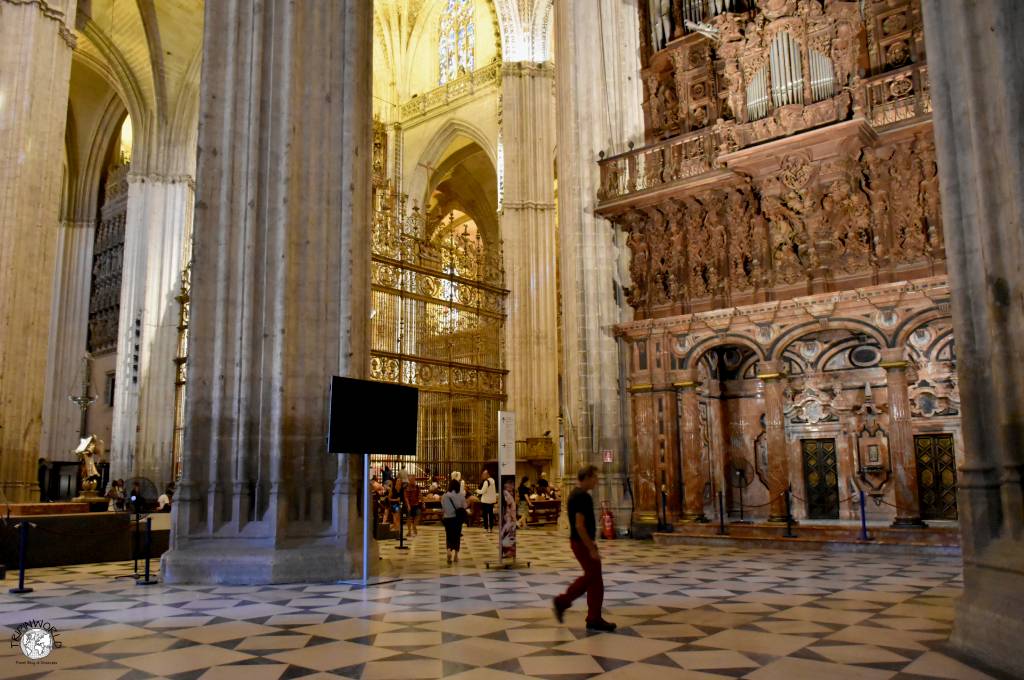 cattedrale di siviglia organo