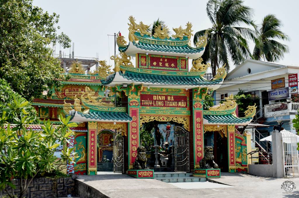 templi buddisti dinh ba thuy long thanh mau phu quoc
