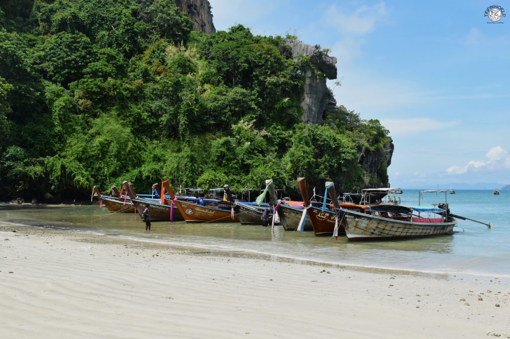 barche tipiche sud della thailandia 