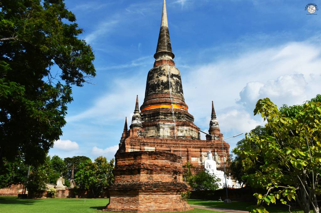 wat yai chai mongkon ayutthaya stupa gigante