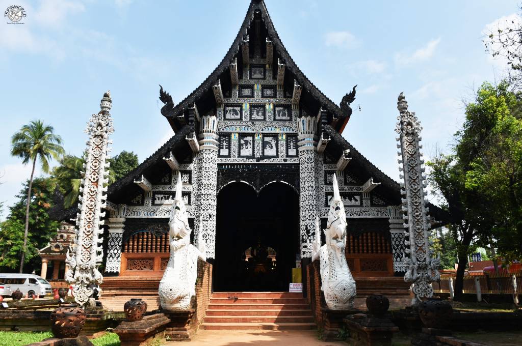 templi di chiang mai viharn wat lok moli 