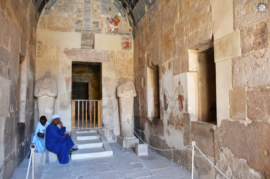 santuario tempio della regina hatshepsut luxor