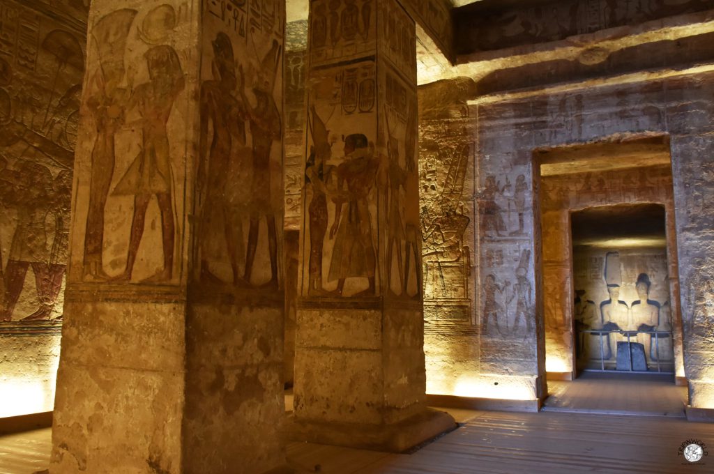 seconda sala e santuario tempio di ramses II abu simbel