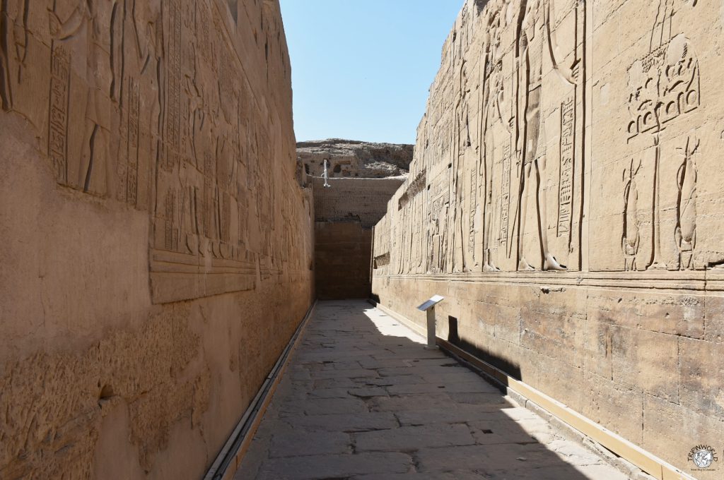 doppio muro di cinta tempio di kôm ombo 