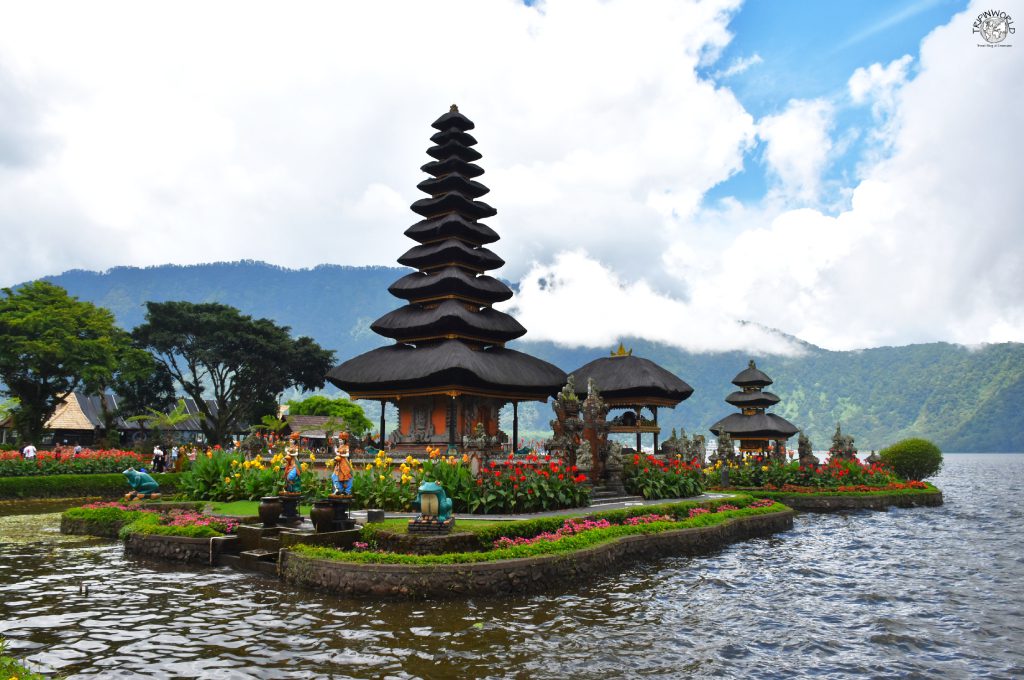 tempio ulun danu bratan a bali