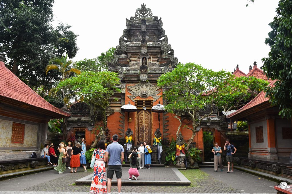 cortile palazzo reale ubud cortile palazzo reale ubud