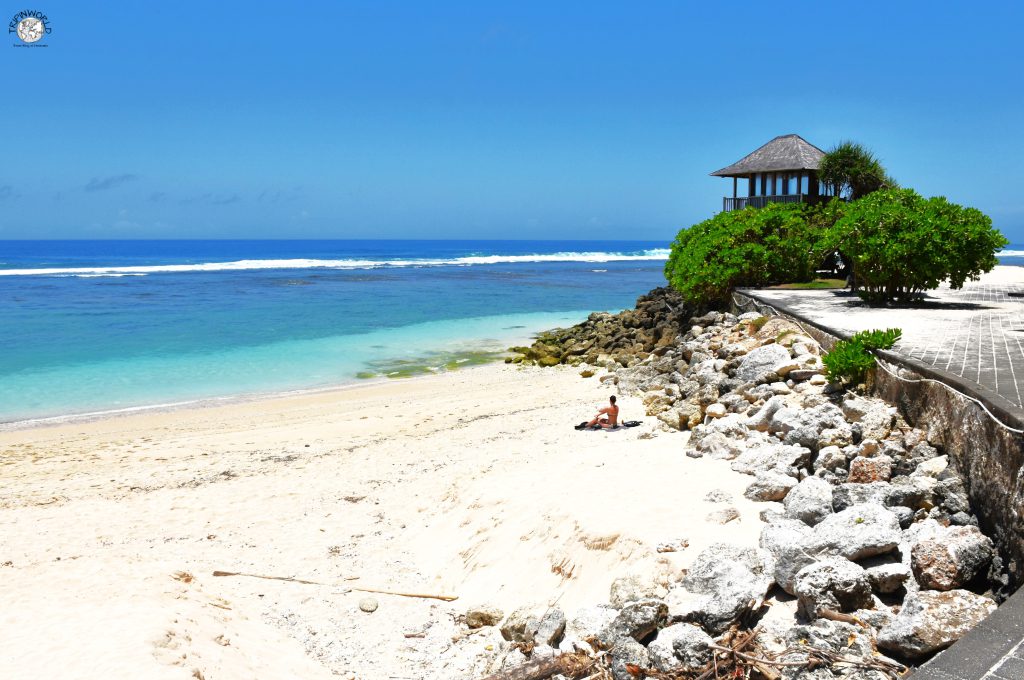 spiaggia di melasti bali spiaggia di melasti bali