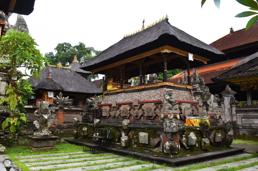 padiglione tempio palazzo reale ubud padiglione tempio palazzo reale ubud