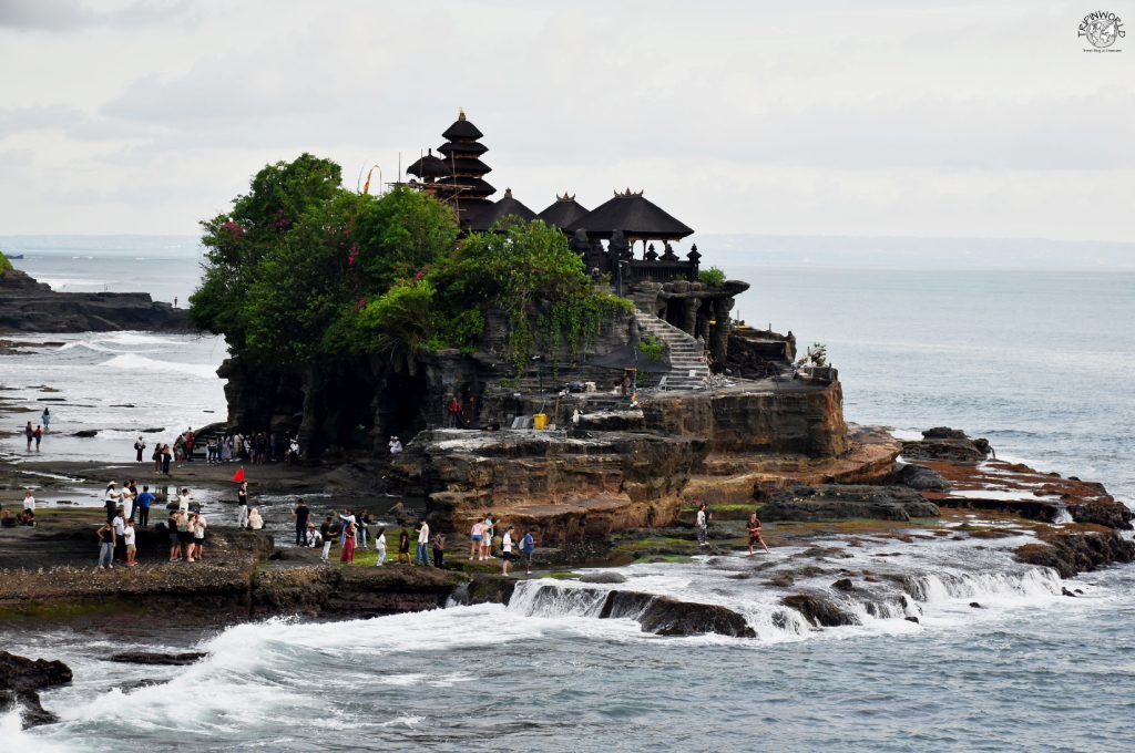 il tempio tanah lot il tempio tanah lot