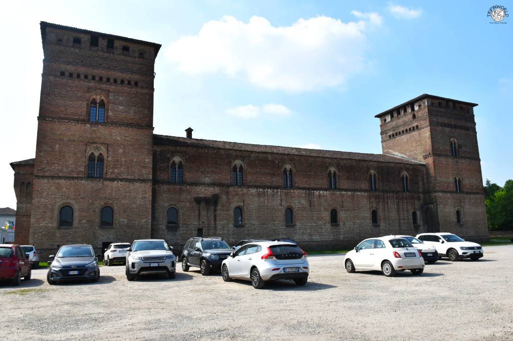 due torri del castello di pandino due torri del castello di pandino