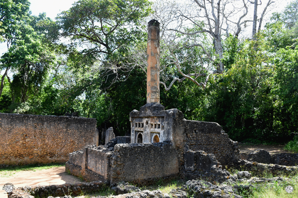 rovine di gede la tomba del sultano escursioni da watamu